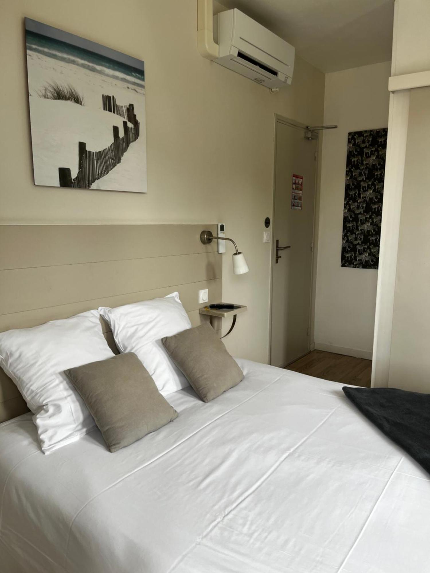 Hotel Cote Et Lac Biscarrosse Eksteriør billede