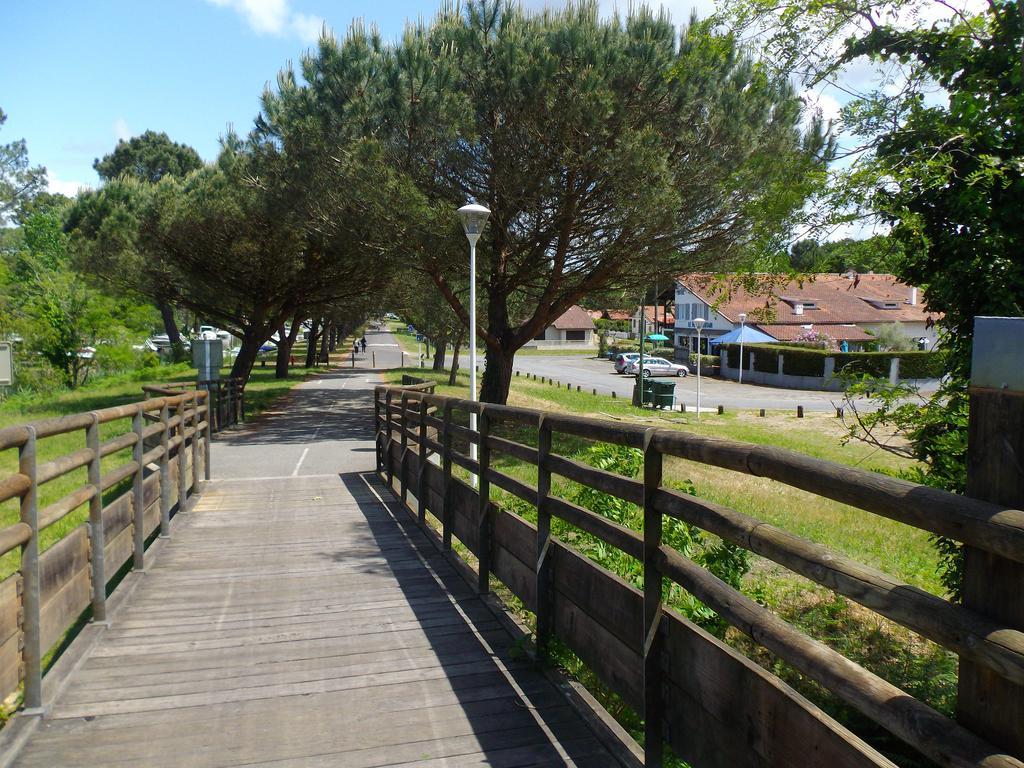 Hotel Cote Et Lac Biscarrosse Eksteriør billede